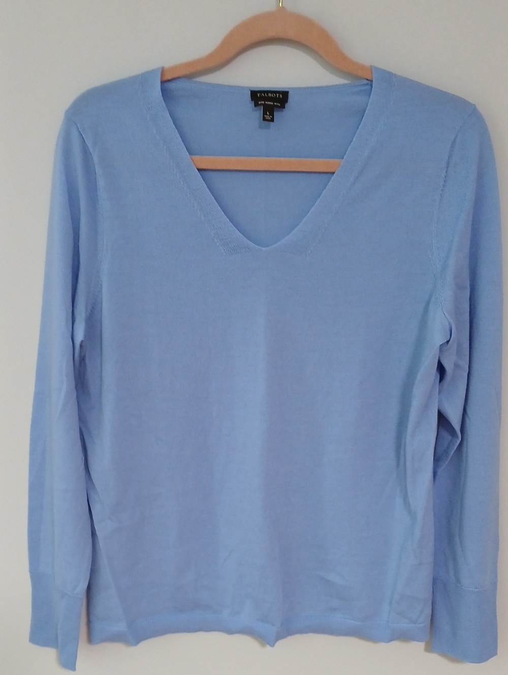 Talbots Pure Merino Wool Prepoy Sky Blue V-Neck Long Sleeve Sweater L